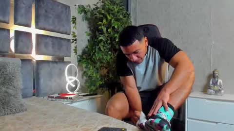 Snapshot of bastian_franco01 chatting on 10-11-25, 02:59 Bastian Independent Model online show from 10-11-25, 02:59