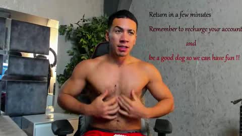 Snapshot of bastian_franco01 chatting on 11-18-25, 08:35 Bastian Independent Model online show from 11-18-25, 08:35