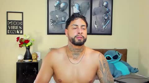 bastian_jones1 online show from 03-10-25, 01:23