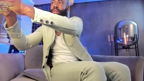 Bastian. online show from 12-22-25, 12:35