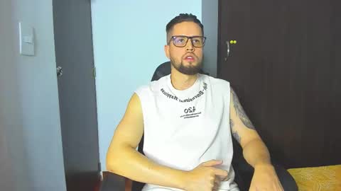 bastianwatson10 online show from 11-06-25, 04:41