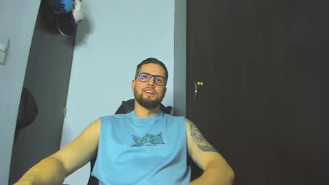 bastianwatson10 online show from 11-10-25, 05:56