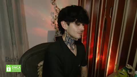 Snapshot of bastiel_ chatting on 09-12-25, 12:55 Bastiel online show from 09-12-25, 12:55