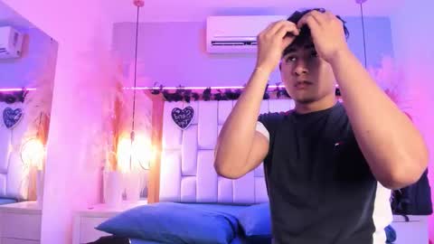 Snapshot of bastixvontade chatting on 02-25-26, 12:31 Bastian online show from 02-25-26, 12:31