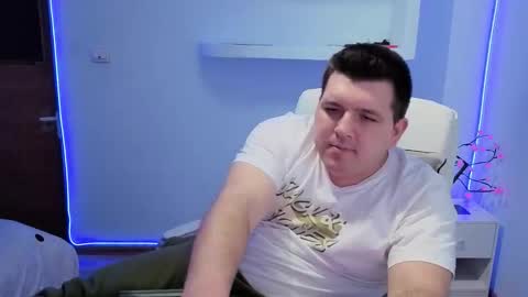 Snapshot of basystem8 chatting on 01-05-26, 05:27 BASY online show from 01-05-26, 05:27