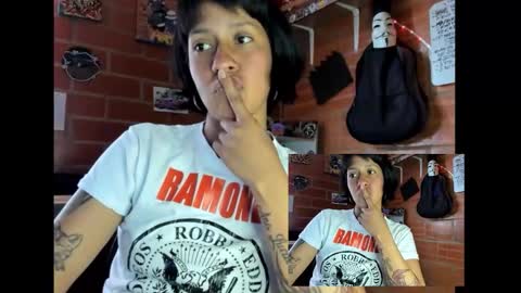 Snapshot of batkyrie chatting on 12-16-25, 09:53 batkyrie online show from 12-16-25, 09:53