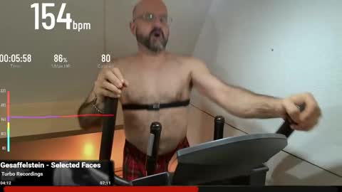 bazzz_8 online show from 10-20-25, 05:24