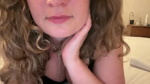 bbbecky33 online show from 09-13-25, 02:11