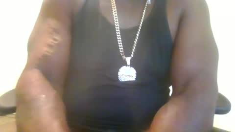 Papi Chulo online show from 01-31-25, 05:32