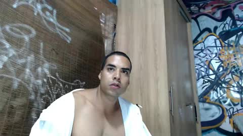 Snapshot of bbc_monster1 chatting on 11-01-25, 10:34 Justin online show from 11-01-25, 10:34