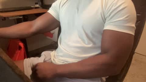 Snapshot of bbcandbody chatting on 01-15-25, 11:43 bbcandbody online show from 01-15-25, 11:43