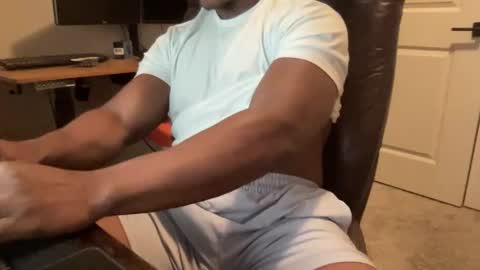 Snapshot of bbcandbody chatting on 01-21-25, 11:45 bbcandbody online show from 01-21-25, 11:45