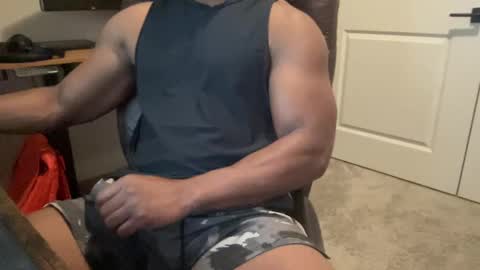 Snapshot of bbcandbody chatting on 01-27-25, 11:11 bbcandbody online show from 01-27-25, 11:11