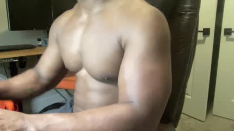 Snapshot of bbcandbody chatting on 02-10-25, 11:15 bbcandbody online show from 02-10-25, 11:15