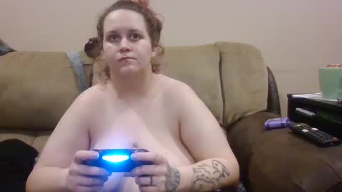 Snapshot of bbw420gamer chatting on 12-01-24, 10:10 Freak online show from 12-01-24, 10:10