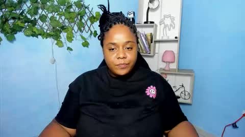 Charlote online show from 11-28-25, 12:08