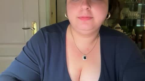 HottieBelle online show from 11-18-25, 06:01