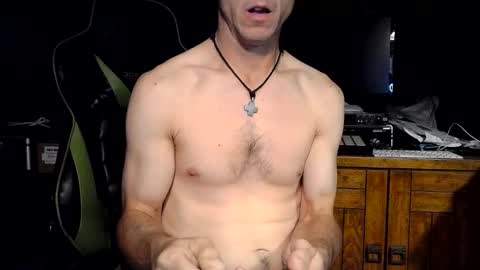 bchillin28 online show from 10-22-25, 08:25