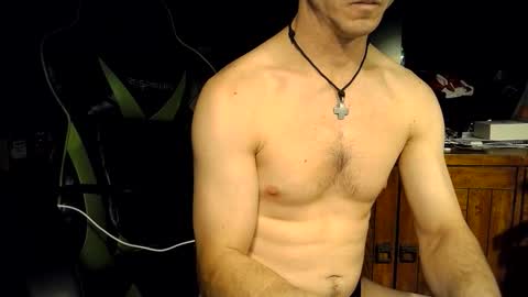 bchillin28 online show from 02-18-26, 07:59