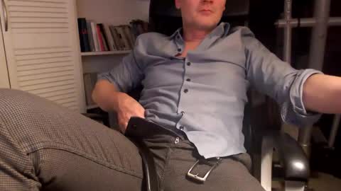 bd online show from 10-21-25, 07:58