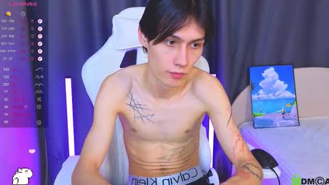 Snapshot of bd_black chatting on 12-14-25, 02:44 Aiden online show from 12-14-25, 02:44