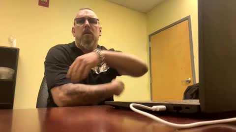 Snapshot of bdc007007 chatting on 12-17-25, 06:25 bdc007007 online show from 12-17-25, 06:25