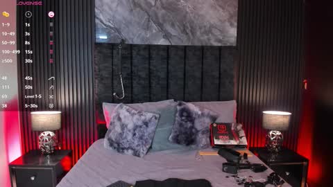 Danna  online show from 12-20-25, 10:22