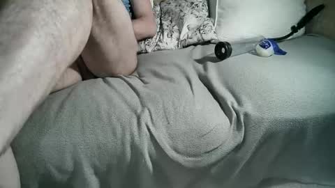 Snapshot of be4your_desire chatting on 02-04-25, 02:10 mikiforfun online show from 02-04-25, 02:10