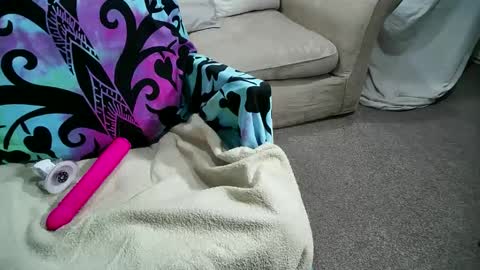 Snapshot of be4your_desire chatting on 03-11-25, 08:42 mikiforfun online show from 03-11-25, 08:42