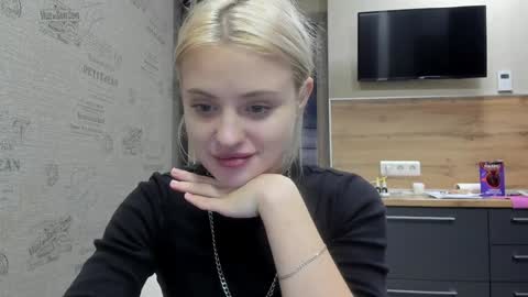Summer BABY online show from 12-17-24, 05:04