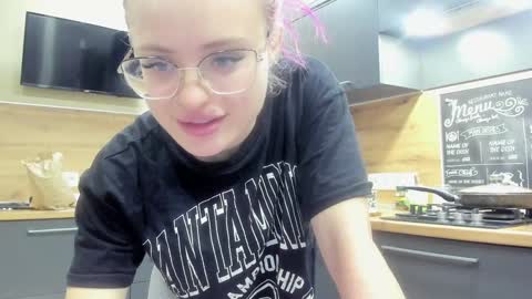 Summer BABY online show from 01-08-25, 05:15