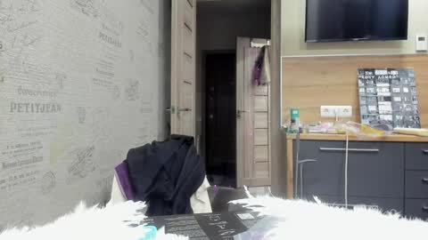 Summer BABY online show from 01-19-25, 07:37