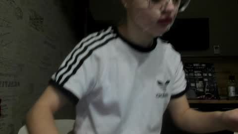 Summer BABY online show from 01-30-25, 03:08