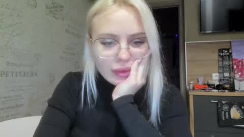 Summer BABY online show from 02-18-25, 12:26