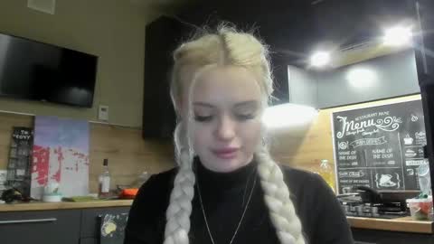 Summer BABY online show from 02-18-25, 08:25