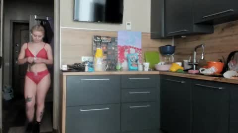 Summer BABY online show from 02-27-25, 01:28