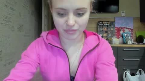 Summer BABY online show from 02-27-25, 05:15