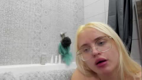Summer BABY online show from 09-24-25, 05:27