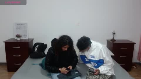 Sara  Juan online show from 10-09-25, 02:20