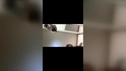 Sara  Juan online show from 11-27-25, 06:54