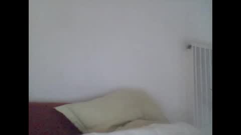 Snapshot of bear14250949 chatting on 12-16-25, 01:16 bear14250949 online show from 12-16-25, 01:16