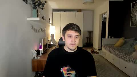 bear_beer130 online show from 10-13-25, 04:29