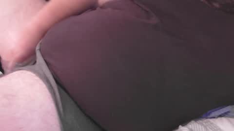 Snapshot of bear_man_oi chatting on 02-09-25, 02:49 bear_man_oi online show from 02-09-25, 02:49