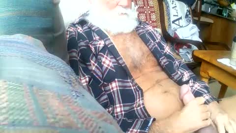 beardbushy online show from 02-27-25, 04:10