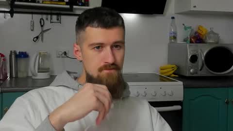 Zeus online show from 10-13-25, 01:38