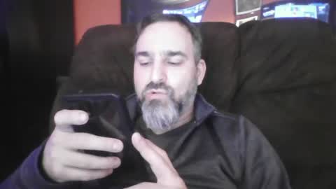 beardedambition online show from 12-29-24, 03:57