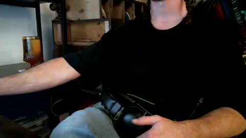 beardie89 online show from 10-12-25, 07:18