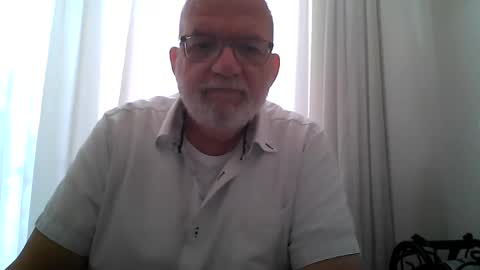 Snapshot of beardman916444 chatting on 09-09-25, 03:33 Beardman online show from 09-09-25, 03:33