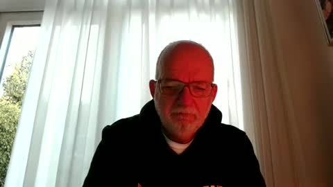 Beardman online show from 10-26-25, 07:03