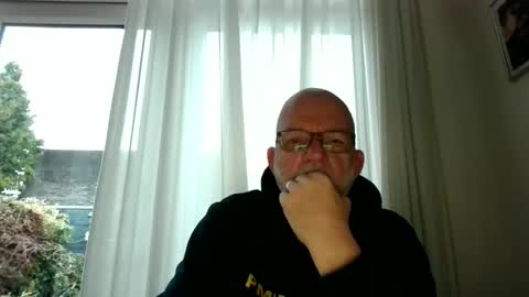 Beardman online show from 11-23-25, 02:39